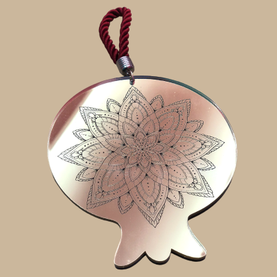 Γούρι κρεμαστό ρόδι